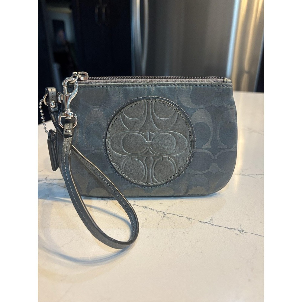 Coach Signature C Medallion Gray Jacquard Zip Wristlet Pouch Clutch